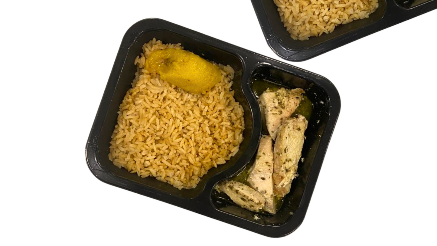 Arroz con Cebolla, Pollo al Ajillo y Amarillos